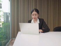 科学辟谣｜站立办公能抵消久坐伤害吗