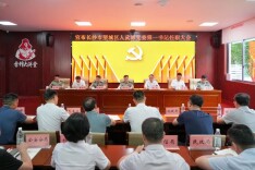 许凡任望城区人武部党委第一书记