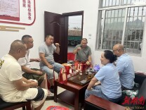 桃源县工会驿站·茶庵铺服务站温情迎端午 暖心服务守护货车司机漫漫征途