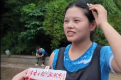 又美又飒！麻阳女桨手征战湖南省龙舟超级联赛