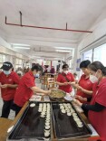 “粽”是牵挂！大围山敬老院的端午，满是烟火气和人情味
