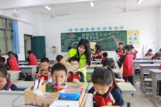 郴州市六完小：粽香伴书香 童心绽微笑