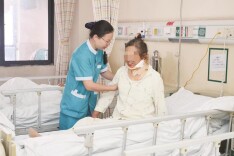 告别“一人住院、全家忙乱”  邵阳市中心医院推出免陪照护服务，首期脊柱外科、全科医学科率先试点