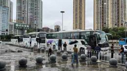 强降雨致800余名旅客滞留，娄底火车站两小时内顺利转运