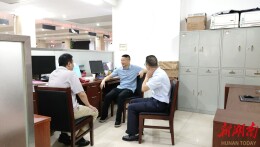 冷水江市市场监管局：一线调研优服务