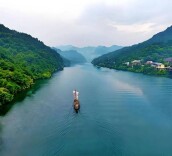 沅江浪上觅诗魂