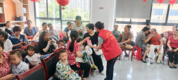 端午粽香飘邻里 防非反诈守平安——岳阳职院护理学院携手杨树塘社区开展防非反诈主题志愿服务活动