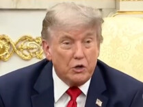 “我不要钱，只想要忠诚”，特朗普公开点名：对英法德意失望，西班牙是灾难，“掏心掏肺对他们，一点甜头都不给”！北约秘书长小心安抚