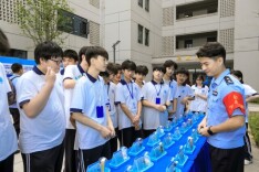 “禁毒这堂课，没有下课铃”——湖南戒毒警察怎么把课讲进了赛场、云端和村口？