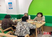 一碗热粉，满格幸福——湘陵社区食堂早餐暖心开业 “书记陪餐”再续民情佳话