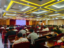 张家界学院联合人社局开展就业普法宣讲 400学子现场学习识破求职陷阱