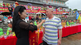 百年龙魂赓续薪火 一腔赤诚不负乡亲——记九江龙舟队十年逐浪追梦