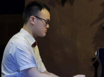 以乐破壁 向光而行：长沙孤独症青年杨枢奏响生命强音