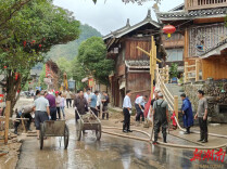 干群合力清淤抢修，千年侗寨皇都村重焕光彩