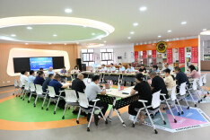 “湖南省中小学人工智能教育专题研讨会”在国防科技大学附属中学举行