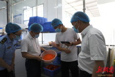 娄底市市场监管局调研娄底三中校园食品安全工作