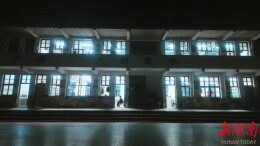 随笔｜夜宿苏木溪学校