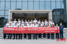 家校同心筑沃土！祁东县育贤中学成立家长学校