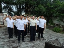屈原法院开展“七一”主题党日系列活动