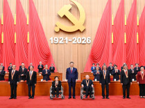 时政微观察丨致敬英雄 接续奋斗