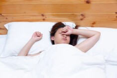 长期睡不够，身体会发生什么可怕变化？看完再也不敢熬夜了！
