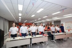 党建赋能促发展 实干笃行向未来丨澳优乳业党委召开2026年“七一”党员大会