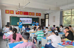 南华大学核星探宇志愿宣讲团为小学生开启能源新视野