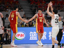 中国男篮不敌日本男篮，杨瀚森赛后发声