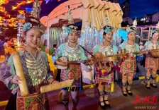 “烟火市集”点亮城市夜生活