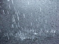 12乡镇出现暴雨 今天湘西南、湘南局地大暴雨  并伴强对流天气