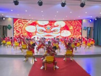 南县实验幼儿园举办“你是最闪亮的小孩”毕业典礼