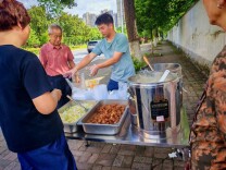 一口热饭，两处温暖：医患之间的“双向奔赴”