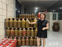 年产值1800万！湘潭女党员凭一坛老水把小辣椒做成大产业