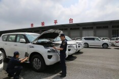 湖南首票！这台80余万进口越野车在岳阳一证通关
