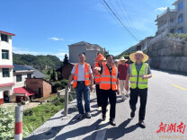 娄底公路赴冷水江督导S235线重大事故隐患整治工作