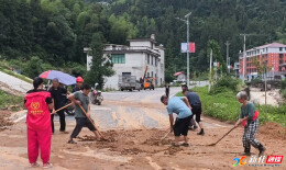 巡查前置 预警到位 琅塘镇琅天公路边坡塌方险情得到成功处置