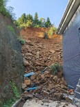 守护家园·地灾防治一线实录⑦| 科学避险！岳阳单日成功处置两起山体滑坡实现零伤亡
