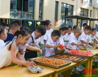 “向光 向上 向未来”——衡东县向阳幼儿园大班毕业典礼活动
