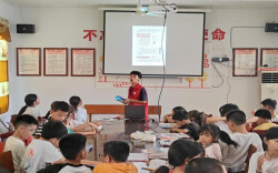 守护群众财产安全 织密金融防护坚固防线——娄底幼儿师范高等专科学校开展防范非法金融宣传活动纪实