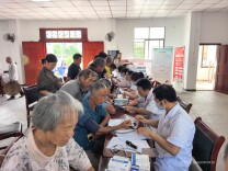 新田：委员履职“沉到底” 医疗健康“送上门”