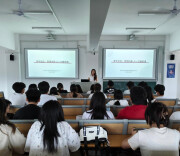 青锋微讲堂锤炼骨干 朋辈引路人守护新生——长沙民政职院电子信息工程学院开展2026级助导系统岗前培训