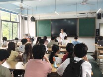 筑牢安全防线 护航平安暑假——长沙民政职院外语学院开展暑期安全教育主题班会