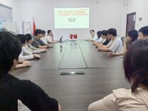 暖心成长辅导赋能 匠心打磨培育精英——长沙民政职院电子信息工程学院开展求职压力疏导专题座谈会