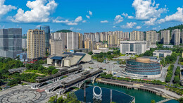 蓝天白云 城市画卷
