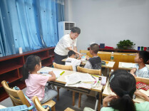 暑期“带娃难”？这里的暑期公益托管班暖心开班啦