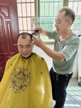 三心聚力筑阵地 周官桥乡党群服务暖民心