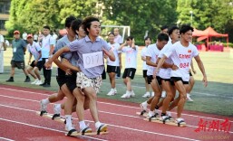 展示民族体育风采