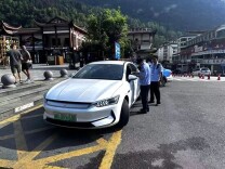 张家界武陵源全力保障暑期旅游交通畅通