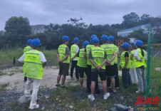 驻村工作队搭台 茶陵县浪滩村9名村民喜提无人机双证