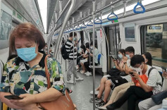 北京地铁一乘客遗失20万黄金饰品，2个半小时成功寻回